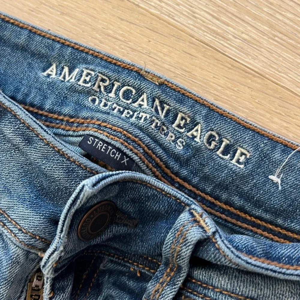 American Eagle Kick Boot Stretch X Medium Wash Flare Jeans Size 4 Regular